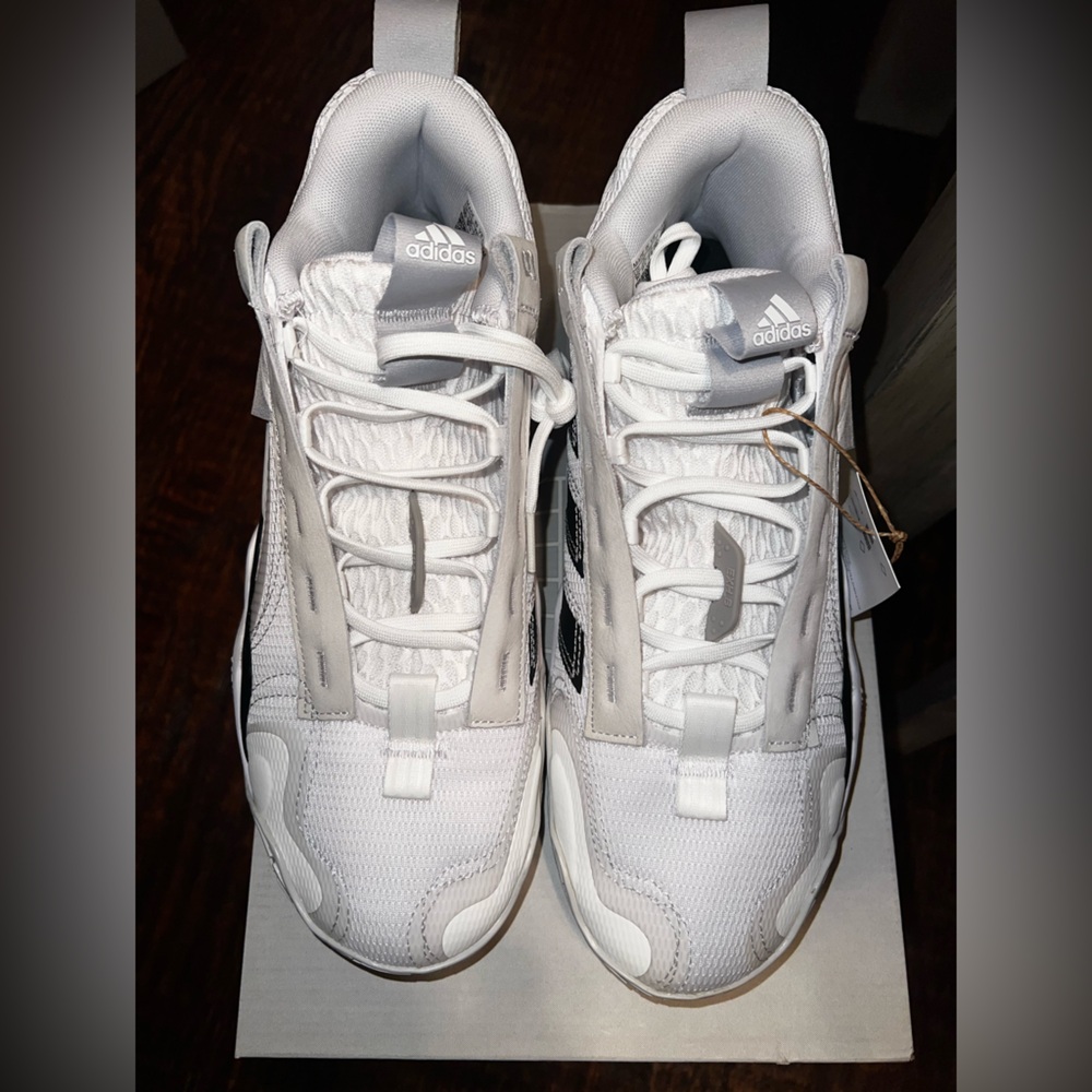 NWT! Adidas Light White and Black Athletic Shoes